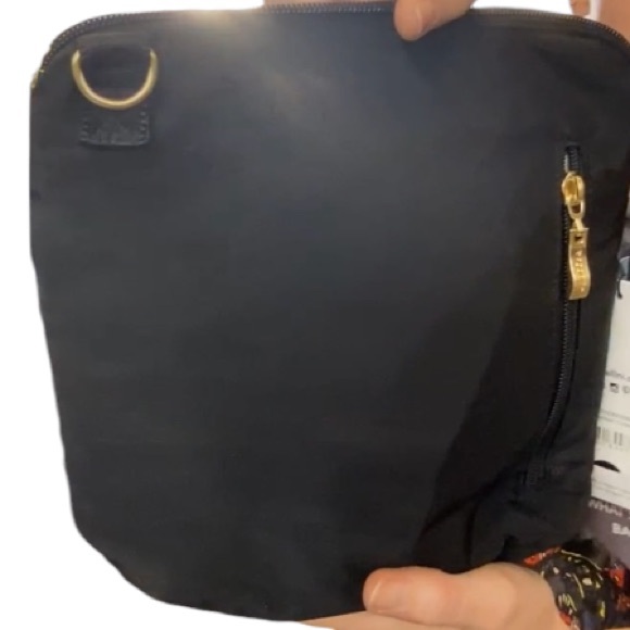 BAGGALLINI women’s Modern Pocket Crossbody - Picture 10 of 16